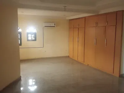 3 Bedroom Apartment with BQ and Ac and Gen Now Available