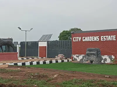 5 Plots of Land with 1-Plot Fee
