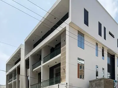 Beautiful Finished 4 Bedroom Terraced Duplex