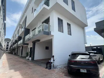 Luxury 4bedroom Terrace Duplex with BQ