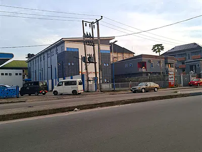 Commercial Office Space on a Major Road