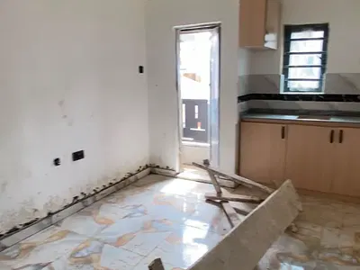 1 Room