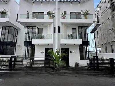 4 Bedroom Semi-Detached Duplex