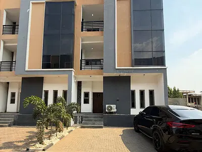 Luxury 4 Bedroom Detached Duplex with BQ