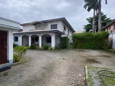 Spacious 5 Bedroom Detached Duplex with BQ and Large Compound Space