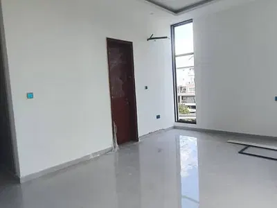 A Luxurious 6 Bedroom Duplex