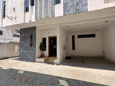 Luxury 3 Bedroom Terraced Duplex