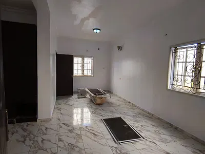 Spacious 2 Bedroom Apartment