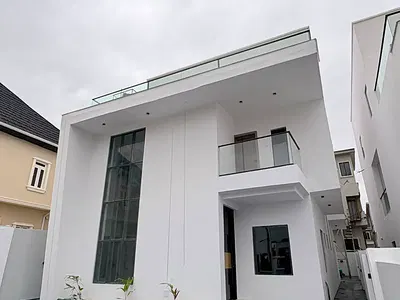 Fully Detached 4 Bedroom Duplex with Penthouse and Swimming