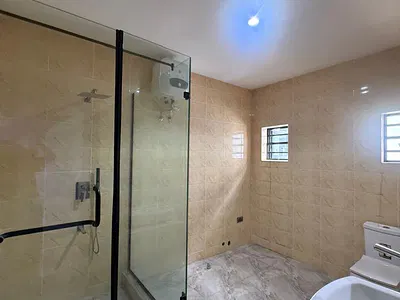 Well Built Spacious 4 Bedroom Duplex with BQ
