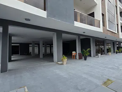 Tastefully Finished Fully Serviced 4 Bedroom Flat with a Room BQ