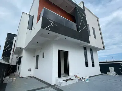 Contemporary Luxury 5-Bedroom Fully Detached Duplex with BQ