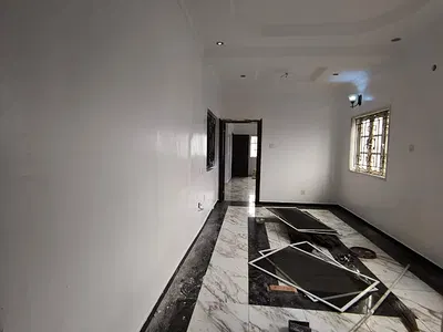 Clean Standard Ensuit 2 Bedroom Spacious Apt Up Floor
