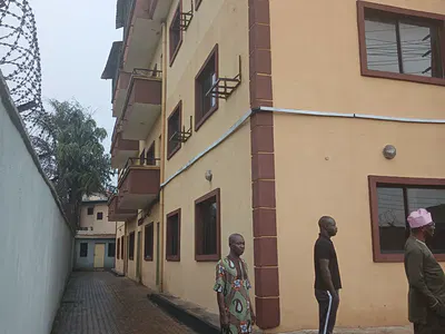 Lovely 3bedroom Apartment with a BQ