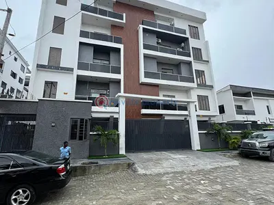 3-Bed Luxury Serviced Apartment (Flood Free)