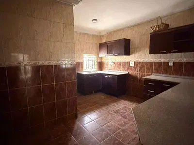 Spacious 4 Bedrooms Bungalow and Two Rooms BQ