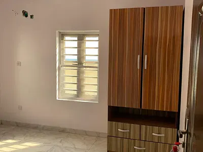 Spacious Single Room Upstairs