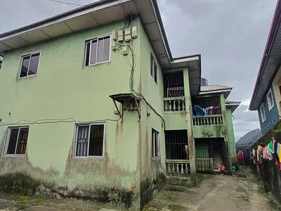 10 Units of 1 Bedroom Flats