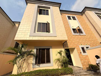 Spacious 5 Bedroom Semi Detached Duplex + BQ — Ikoyi, Lagos