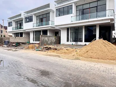 Newly Built 4-Bedroom Fully Detached Duplex with a BQ