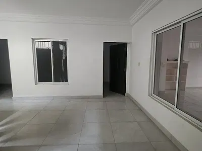 Massive 3 Bedroom Apartment