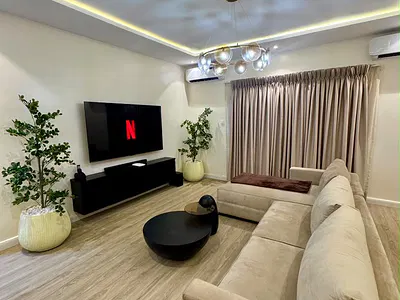 Luxuriously Furnished 3 Bedroom Apartment