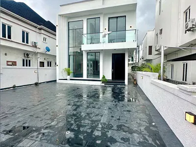 5 Bedroom Fully Detached Duplex with Swimming Pool & BQ
