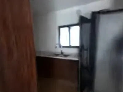 3 Bedroom En-Suite Flat with Fitted Kitchen with Refegeritor