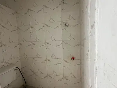 Available BQ in a Shared Apartment