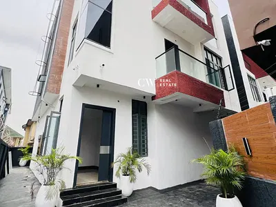 5 Bedroom Detached Duplex