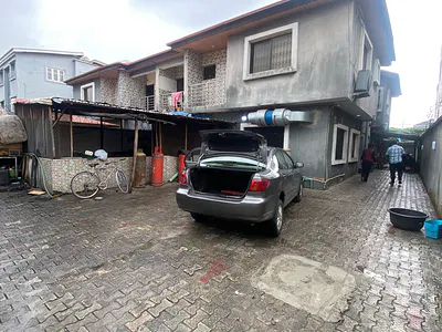 2 Wings of Detached a House with BQS at Lekki Phase1. N1.5B