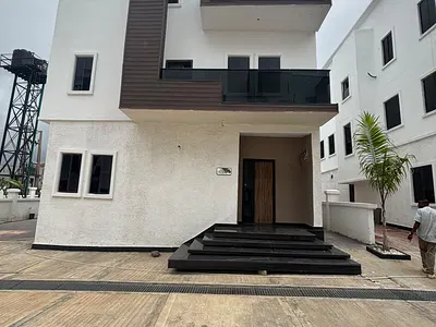 5 Bedroom Semi Detached Duplex with BQ
