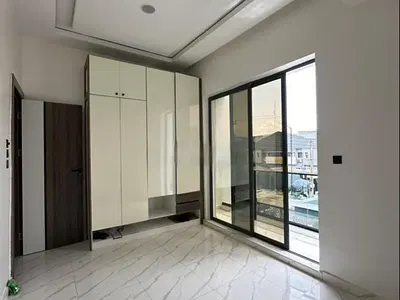 Lovely 3 Bedroom Apartment with Pool