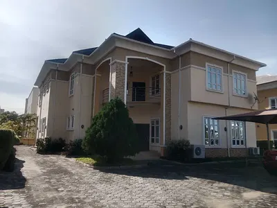 Fully Serviced Detached Duplex
