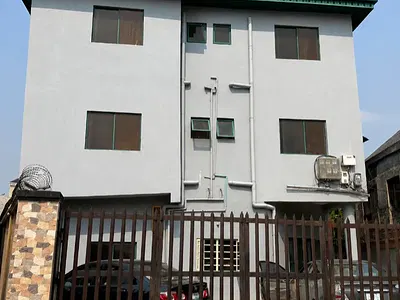 Block of 7 Flats with C of O