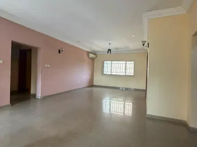 Serviced 2 Bedroom Apartment