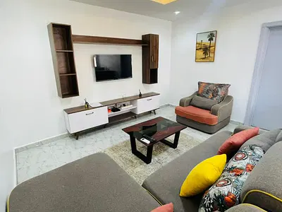 Fully Furnished and Serviced 1-Bedroom Apartment