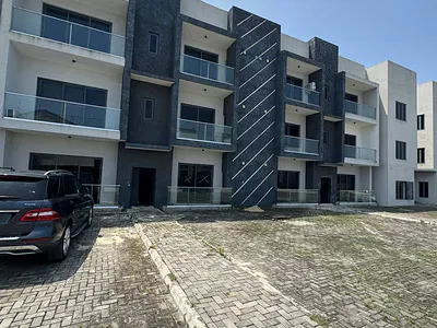 Luxury One Bedroom Apartment