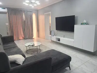 Luxury and Spacious Serviced 3 Bedrooms