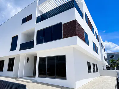 Luxury Brand New 2 Bedroom Flat Apartment