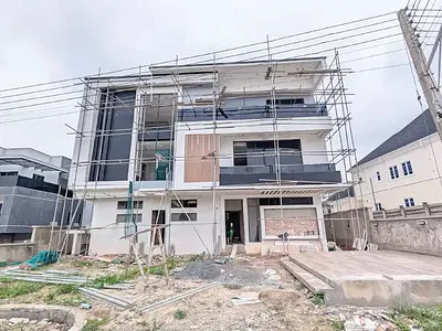 Luxury 5 Bedroom Detached Duplex with 2 BQ + Private Swimming Pool