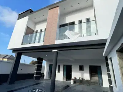 Paradise Newly Built All En-Suite 2-Bedroom with Solar