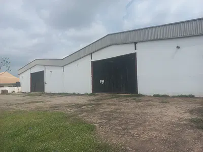 Well Built Warehouse Measuring 1100SQMS on 2000SQMS Land Size