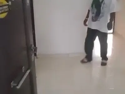 Sharp 2 Bedroom Flat