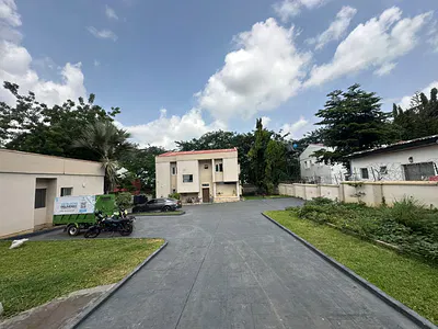 Massive 5 Bedroom Detached Duplex, Seating on 1800 SQM, Cofo