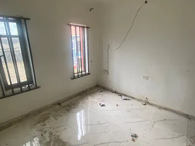 A Lovely Room and Parlor with 2 Toilets