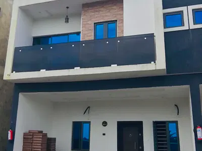 3 Bedroom Terraced Duplex