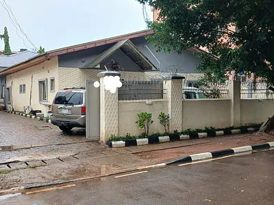 3-Bedroom Bungalow with 1-Room BQ Attached