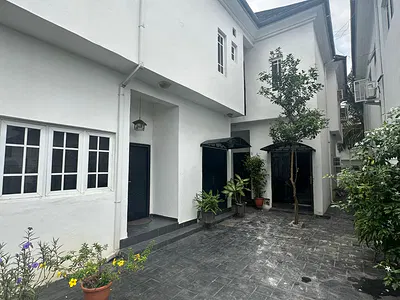 2 Units of Lovely 2 Bedroom Flat Apartments