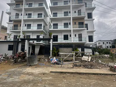 Newly Built 1bedrooms Apartment with Swimming Pool and Gym